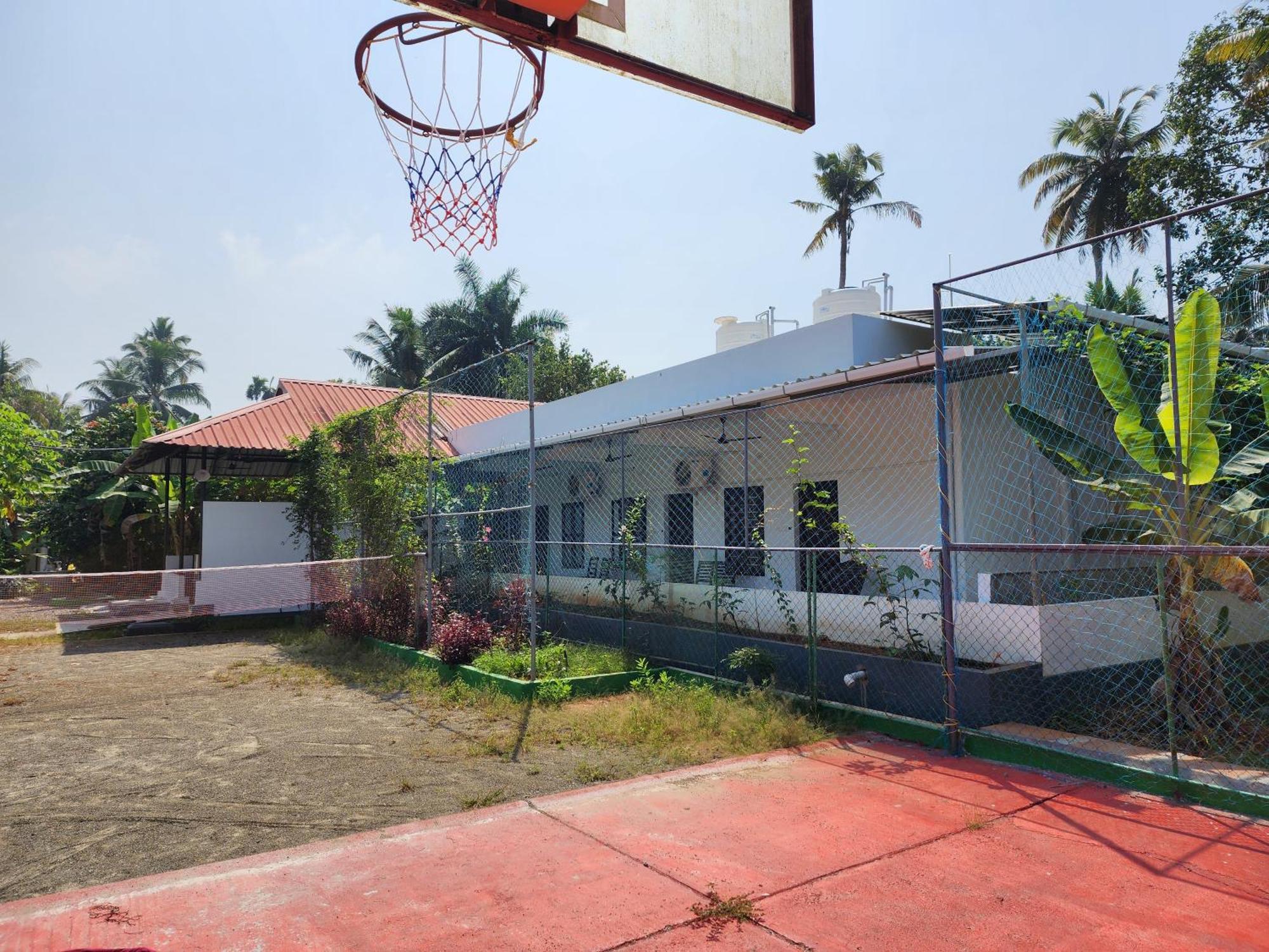 Illikkalam Lakeside Cottages Kumarakom Kerala Exterior foto